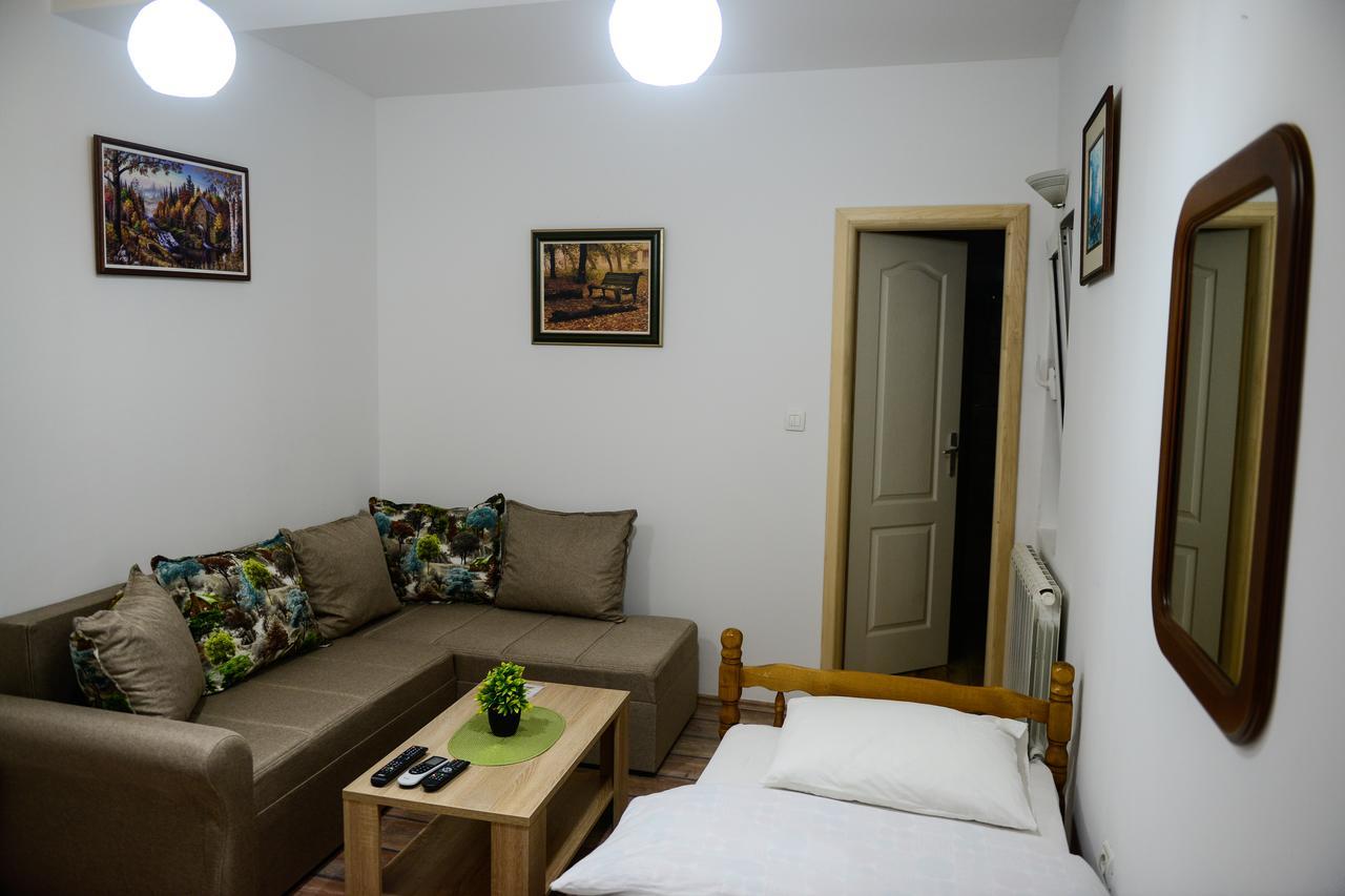 Apartments Mm Niksic Luaran gambar