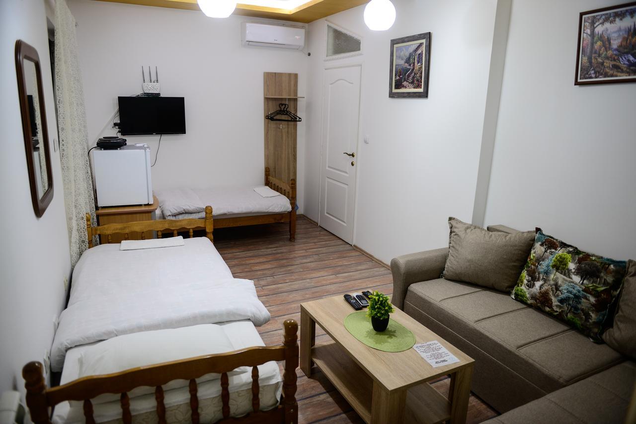 Apartments Mm Niksic Luaran gambar